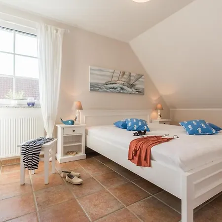 Raemel Haus _sterntaucher_ *