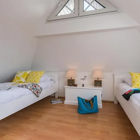 Nyaraló Raemel Haus _sterntaucher_ *